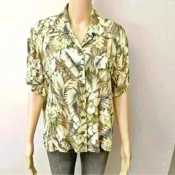 Vintage oversized Hawaiian floral short sleeves button down blouse shirt - Picture 1 of 13